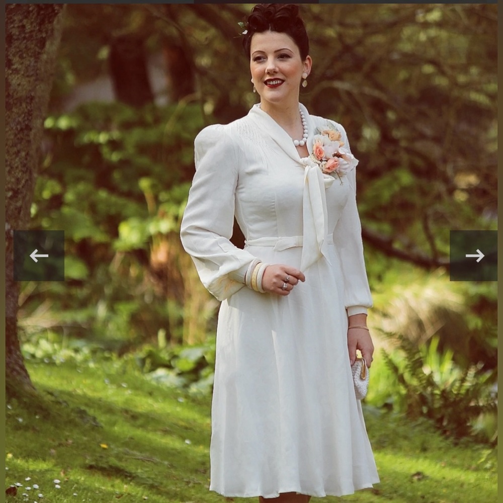 Seamstress of Bloomsbury UK size 12. Eva Bow dress. White. New with tags.